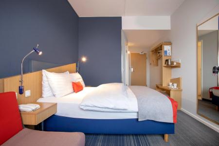 Holiday Inn Express Frankfurt Airport, An Ihg - 5