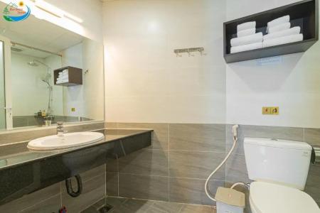 Hoang Minh Chau Ba Trieu - 107