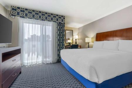 Best Western Plus Marina Shores - 90