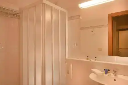 Silla - 7