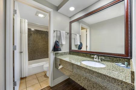 Best Western Pier Point Inn - 76