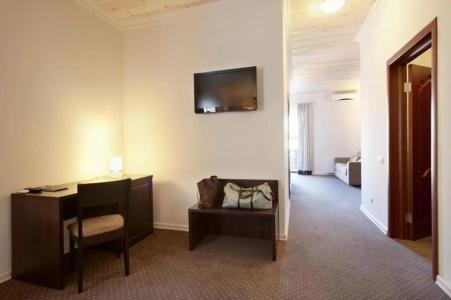 Geneva Resort - 2