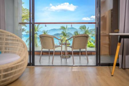 Liv Phuket Patong Beachfront - Sha Extra Plus - 69