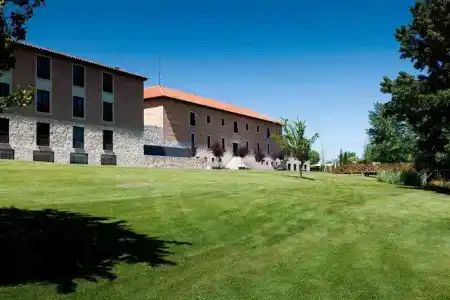 Ac Palacio De Santa Ana By Marriott - 10