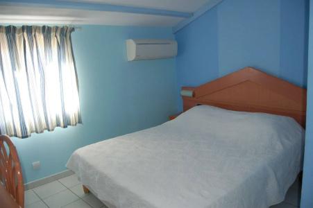 Hôtel Les Arcades - 2