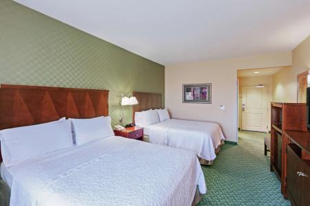 Hampton Inn & Suites West - 1