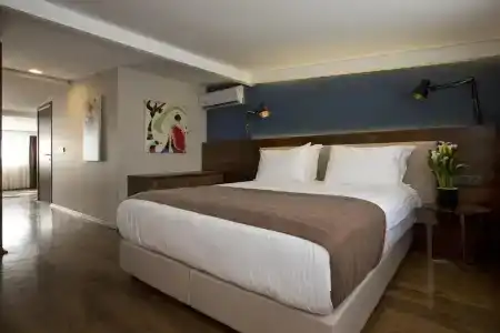 Snog Rooms & Suites - 28