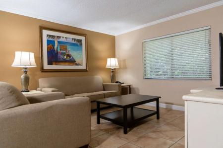 Legacy Vacation Resorts-Orlando-Kissimmee - 3