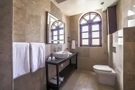 Best Western Plus - 17