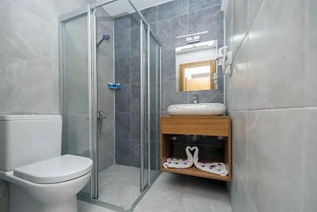 Amore Teki̇rova - 21