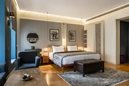 Ansen and Suites - 198