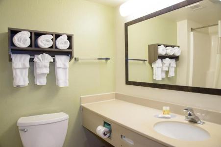 Pigeon River Inn - 48