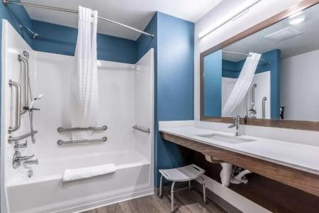 WoodSpring Suites Indianapolis Castleton - 44