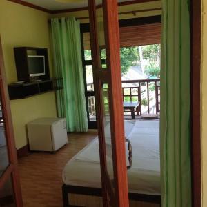 Hut Sun Bungalows - 16