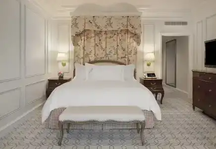 The Peninsula Beverly Hills - 12