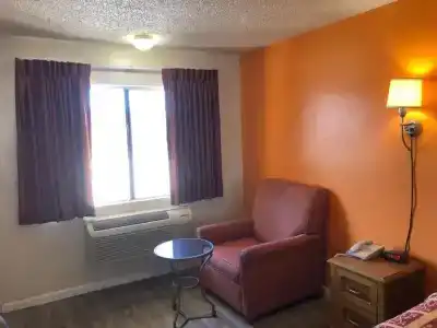 Anaheim National Inn - 43