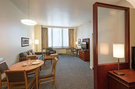 Le Square Phillips Hôtel & Suites - 31
