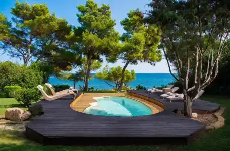 Is Morus Relais - 32