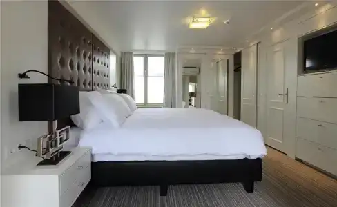 Golden Tulip Central - 32