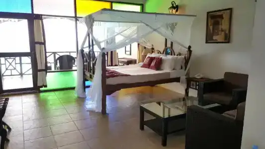 Langi Langi Beach Bungalows - 57