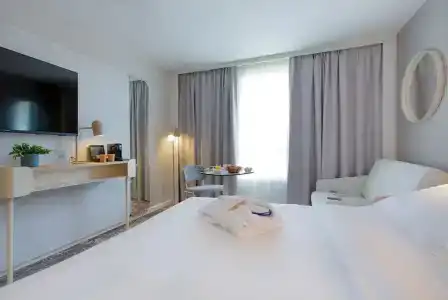 Novotel Aix-en-Provence Pont de L'Arc - 67