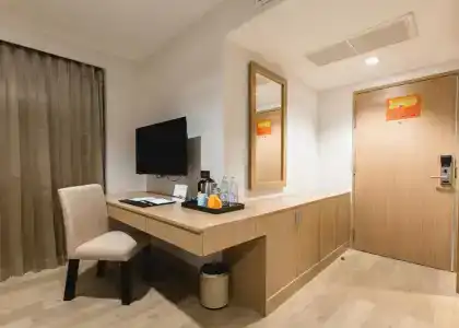 Adelphi Pattaya - Sha Extra Plus - 100