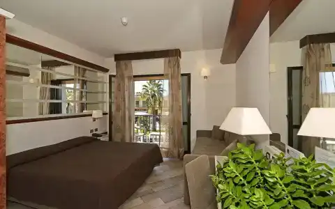 Eden - 4