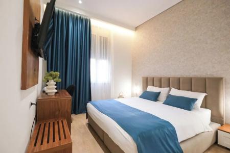 Golden City & Spa - 32