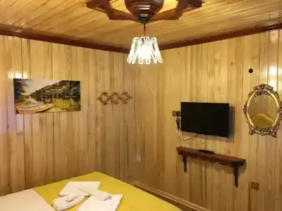 Abant Dort Mevsim Konagı - 72
