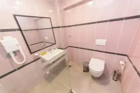 Saranda Palace - 41