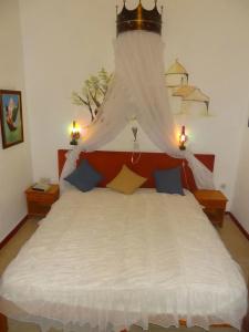 Kiniras Traditional & Restaurant - 25