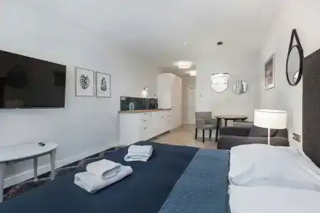 ApartEtna - 53