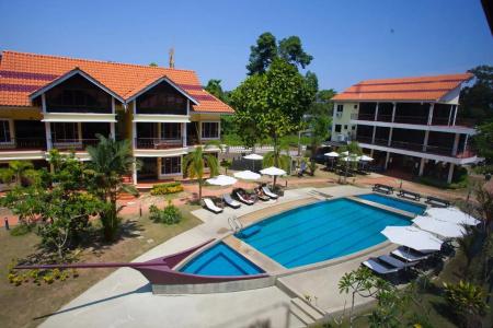 Anjungan Beach - 10