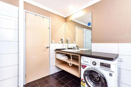 Quality Suites Banksia Gardens- Apartment - 21