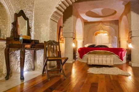 Ottoman Cave Suites - 93