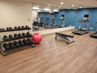 Holiday Inn Express Maspeth, An Ihg - 45