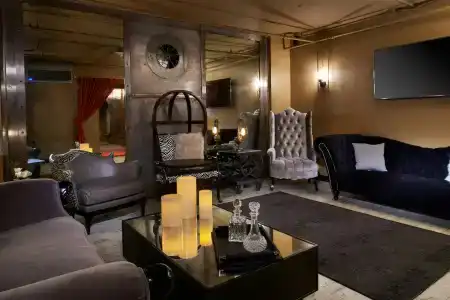 Metropolitan at The 9, Autograph Collection - 42