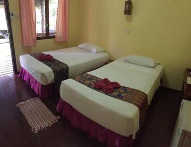 Lanta Pearl Beach Resort - 4