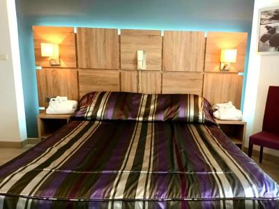 Hôtel Jeanne d'Arc - 63