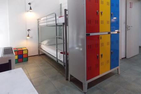 Hostel Colours - 5