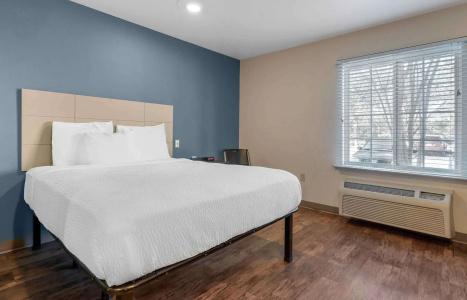 WoodSpring Suites Orlando South - 35