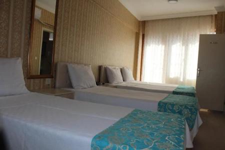 Omega Inn - 29
