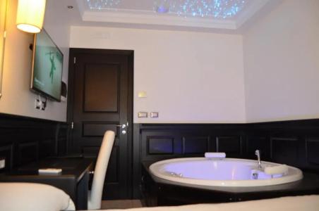 Vaticano Royal Suite Guest House - 60