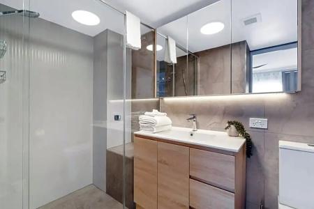 Markham Court - 117