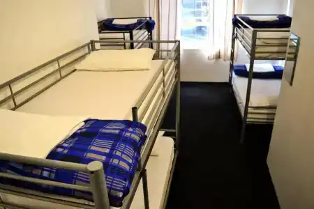 Maze Backpackers - - 29