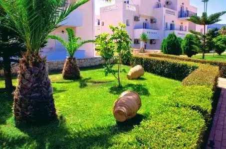 Yiannis Manos Resort - 24
