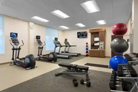 SpringHill Suites by Marriott - 17