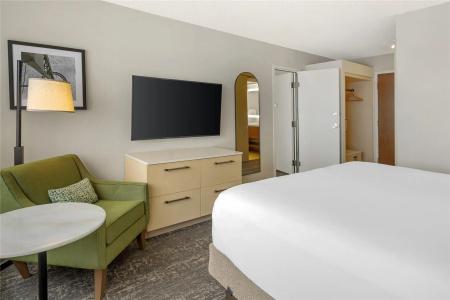 DoubleTree by Hilton City Center - 91