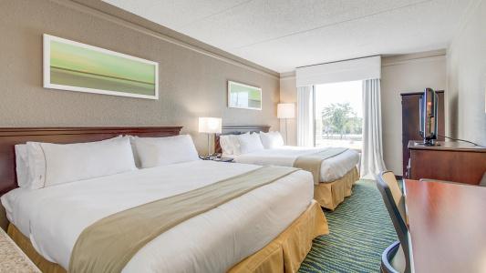 Holiday Inn Express & Suites Midlothian Turnpike, an IHG - 4