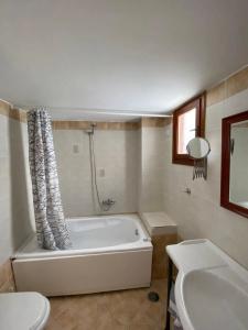 Amazones Village Suites - 8
